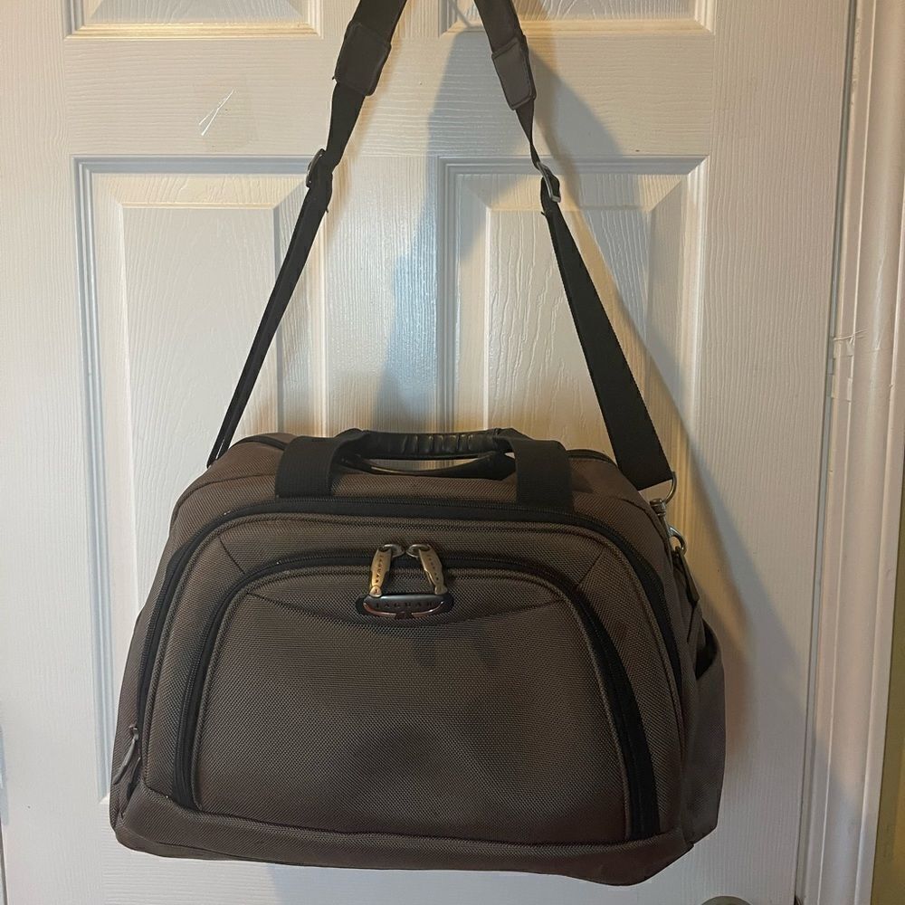 Jaguar Heavy duty Brown & Black fabric Medium duffle bag silver tone hardwares